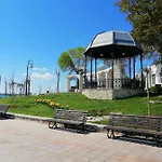 Promenada Apartment